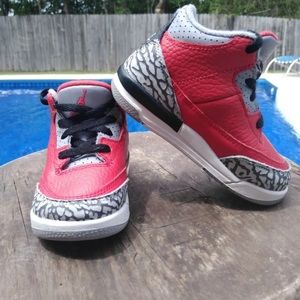Nike Jordan 3 Retro SE Fire Red Cement Toddler 10